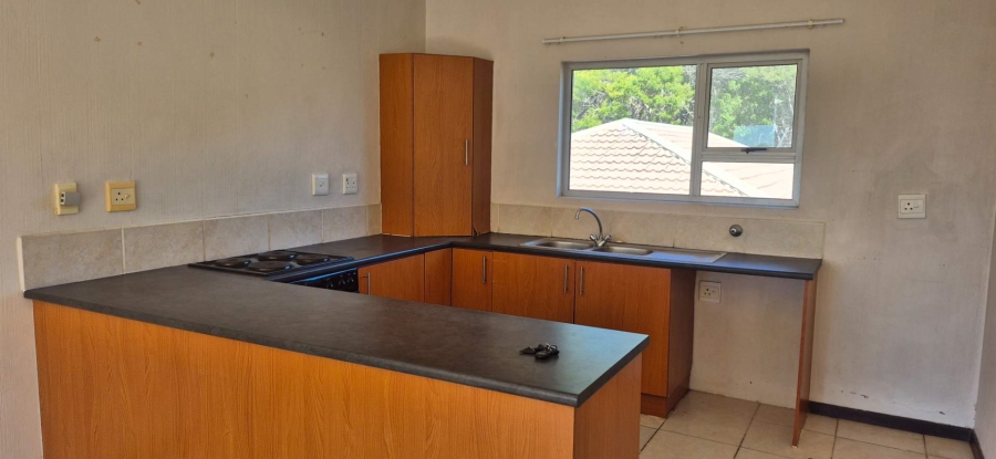 2 Bedroom Property for Sale in Beacon Bay Eastern Cape